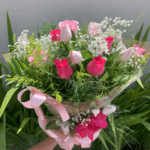 Buquê de 12 rosas Pink e Rosa Clara